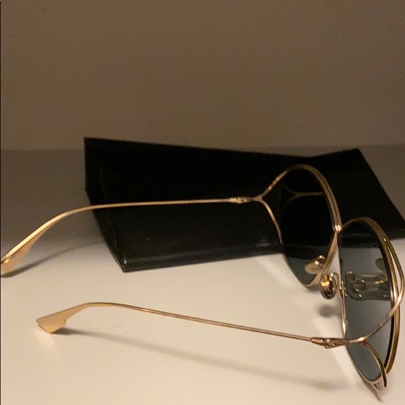 Dior Sunglasses - Picture 2 of 5